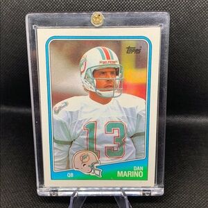 1988 Topps Dan Marino NFL Card Miami Dolphins Hall of Fame QB in Case Perfect!!